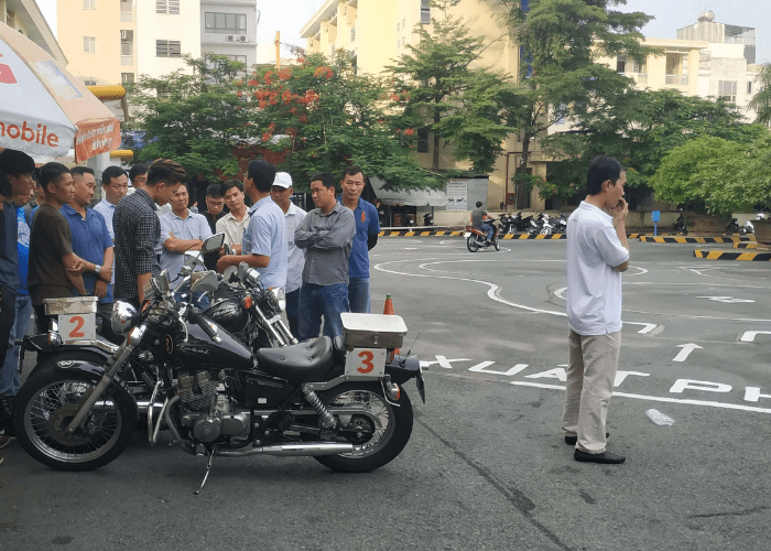 Thi Bằng Lái Hạng A (A2 cũ) Tại TPHCM - Thi Bằng Lái Xe Mô Tô PKL Hạng A (A2 Cũ) Tại TPHCM 62 Bằng A2 Lái Xe Gì? Lệ Phí Học Và Đăng Ký Thi Bằng Lái Xe Máy 2025 Bằng Lái Xe Các Hạng Chạy Được Xe Gì?