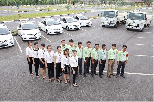 Học Lái Xe Ô Tô Quận Thủ Đức | Dạy Lái Xe Ô Tô Quận Thủ Đức | Trường Dạy Lái Xe Sài Gòn Tourist