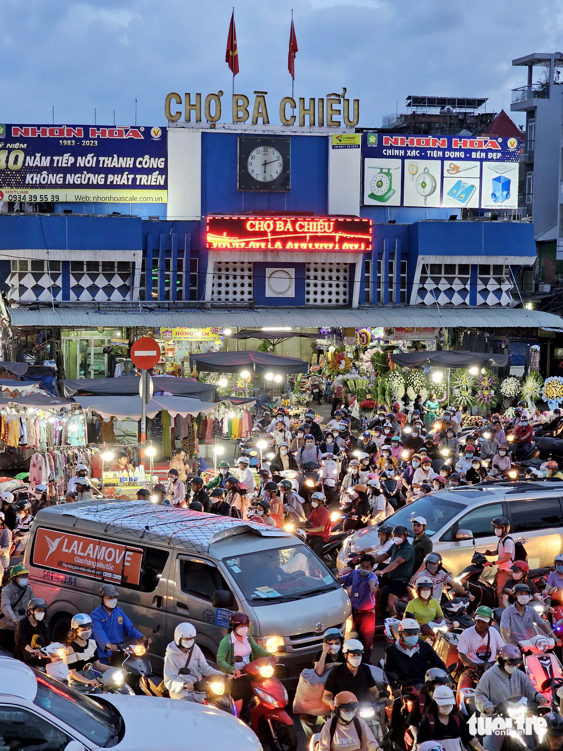 Học Lái Xe Ô Tô Quận Bình Thạnh | Dạy Lái Xe Ô Tô Quận Bình Thạnh | Trường Dạy Lái Xe Sài Gòn Tourist