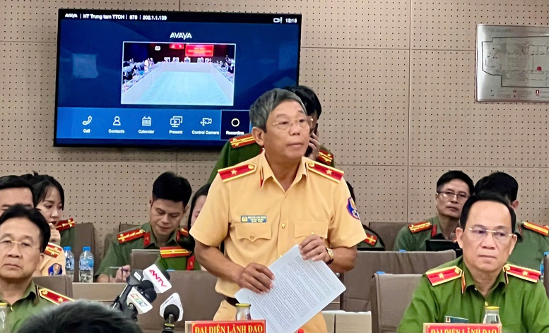 Cảnh sát giao thông sẽ quản lý bằng lái xe qua VNeID: Tiết kiệm rất nhiều chi phí, thời gian cho người dân 3 Cảnh sát giao thông sẽ quản lý bằng lái xe qua VNeID: Tiết kiệm rất nhiều chi phí, thời gian cho người dân