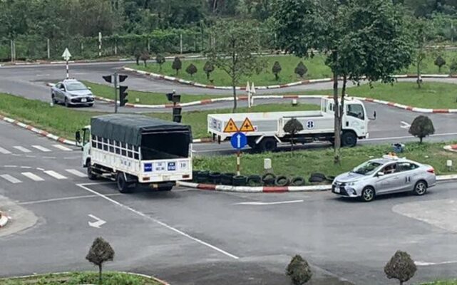 Học Bằng Lái Xe Ô Tô Hạng C1 Tại Quận Phú Nhuận 34 Học Bằng Lái Xe Ô Tô Hạng C1 Tại Quận Phú Nhuận